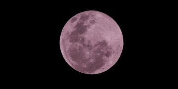 Cuál será el mejor día para ver la luna de fresa en México este junio, de acuerdo con la NASA