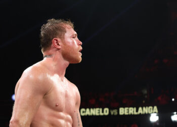 ‘Canelo’ Álvarez busca ante el cubano Scull recuperar el título supermedio
