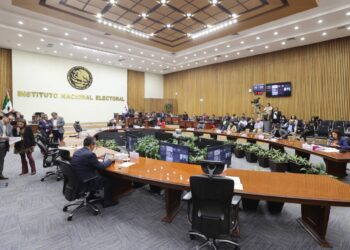 INE rechaza 62 mil 552 solicitudes de observadores para elección judicial en México