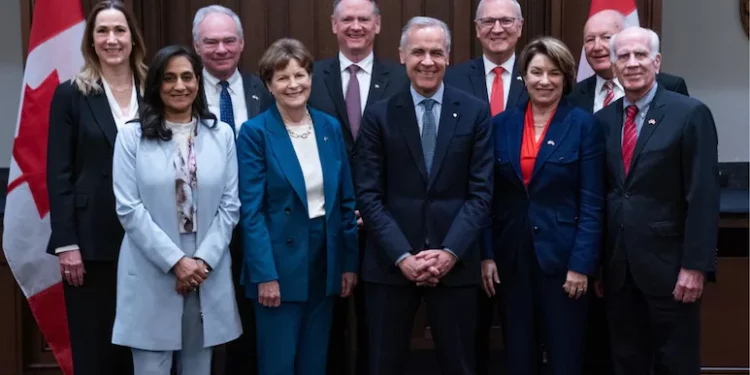 Los senadores de EE. UU. se optimistas sobre la reparación de los lazos con Canadá después de la reunión de Mark Carney