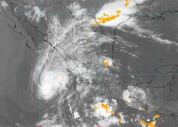 Tormenta tropical “Alvin” dejará lluvias muy fuertes en al menos tres estados