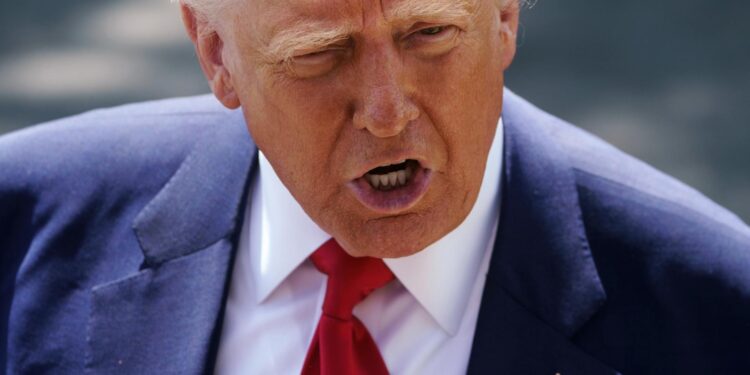 Trump recomienda imponer un arancel directo del 50 % a la Unión Europea a partir del 1 de junio