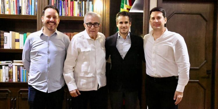 Reafirma Grupo OMA compromiso de inversión en Sinaloa