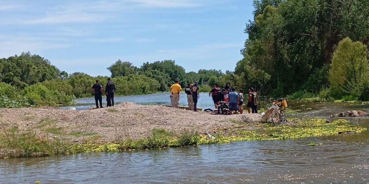 Tragedia en el Río Presidio de Villa Unión; se ahogan niña de 12 y joven de 25 años de edad