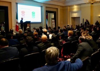 México explora oportunidades de negocio con Emiratos Árabes Unidos