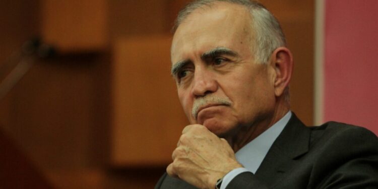 Sheinbaum aseveró que no se protegerá a Alfonso Romo tras señalamientos de EE.UU. a Vector