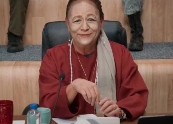 Víctor Trujillo “Brozo” parodia a Guadalupe Taddei por uso de acordeones en elección judicial; video se viraliza