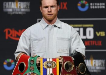 ‘Canelo’ Álvarez reconoce la calidad de Crawford y dice que vencerlo será algo grande