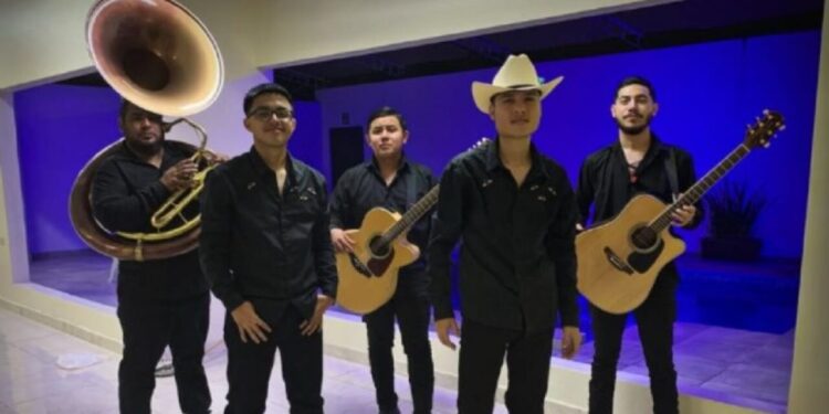 Familiares de Grupo Fugitivo rompen el silencio tras reporte de que los músicos fueron incinerados