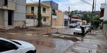 Hombre resulta herido de bala en su domicilio en la colonia Morelos en Culiacán