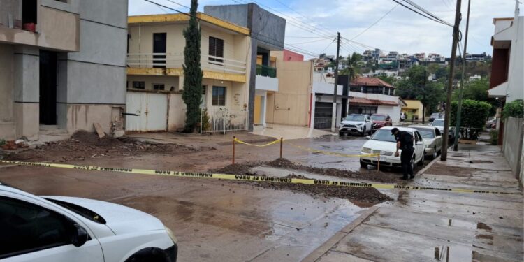Hombre resulta herido de bala en su domicilio en la colonia Morelos en Culiacán