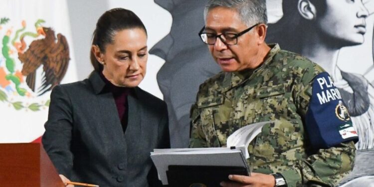 Huracán Erick: Destaca Sheinbaum apoyo de la Marina y Defensa a afectados