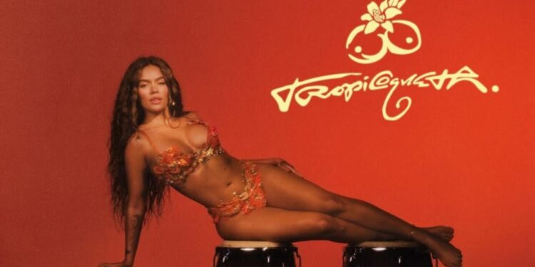 Karol G lanza ‘Tropicoqueta’ con la participación de artistas mexicanos