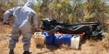 Desmantelan ocho centros de producción de metanfetamina en Sinaloa