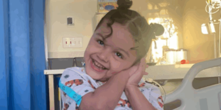 Niña mexicana de 4 años recibe permiso humanitario en EEUU para continuar con tratamiento médico