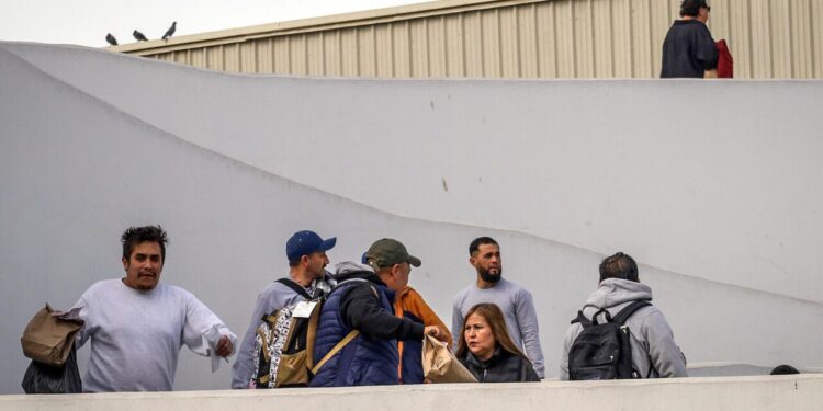 Embajada de EE.UU. en México promueve la autodeportación de migrantes