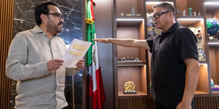 ¡Y es oficial! Alejandro Bravo Martínez asume la Secretaría de SPyTM en Culiacán