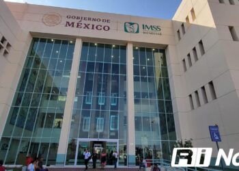 Secretaría de Salud beneficia a 253 trabajadores de alto riesgo
