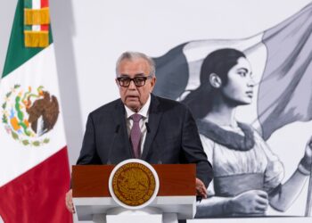 Rocha Moya firma convenio de los 14 polos industriales; Sinaloa es parte de uno de ellos