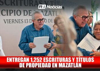 Entregan 1,252 escrituras y títulos de propiedad en Mazatlán