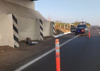 Localizan a mujer ejecutada debajo de un puente en Mocorito