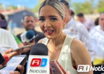 “Se están haciendo los estudios”, dice Estrella Palacios por falta de mantenimiento de puentes en Mazatlán