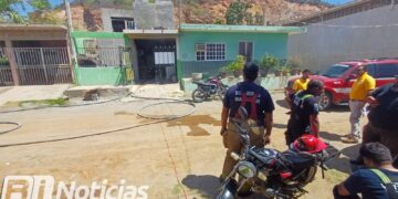 Se incendia vivienda de la colonia Felipe Ángeles al sur de Mazatlán