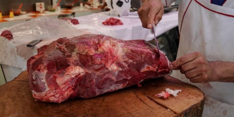 ¿Por qué está aumentando el precio de la carne de res y de cerdo en México? Esto se sabe