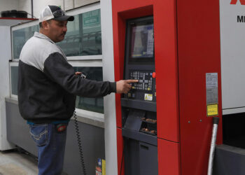 Actividad económica de México cayó un 1.5 % interanual en abril