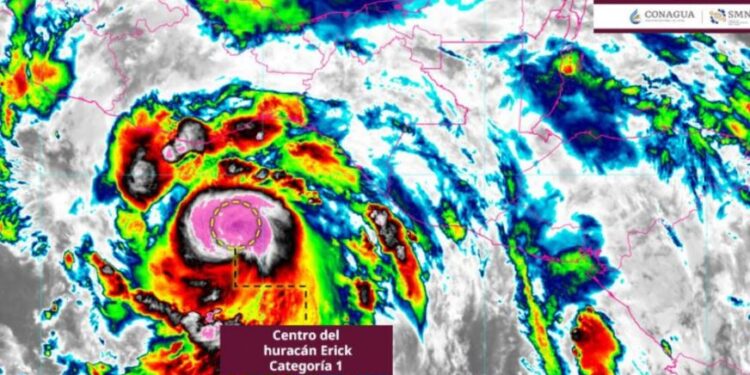 ‘Erick’ se convierte en huracán categoría 1; zonas de prevención en Oaxaca y Guerrero
