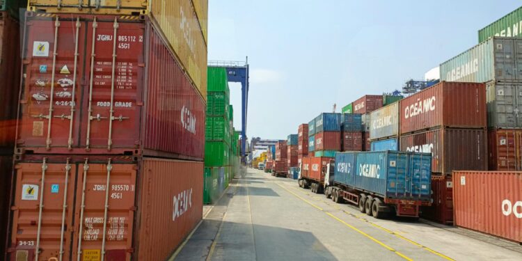 ¿Qué son los aranceles y para qué sirven?