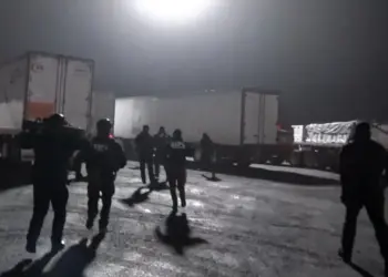 Sheinbaum afirma que red de ‘huachicol’ desmantelada robaba en ductos de Pemex