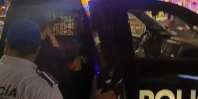 Niña de 13 años recibe llamada de extorsión, sale a buscar a su mamá y desaparece