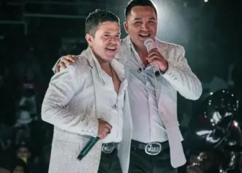 Jorge Medina y Josi Cuen posponen conciertos en EU por problemas con sus visas; fans los critican