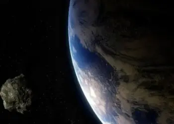Asteroide del tamaño de un avión pasará cerca de la Tierra; ¿es peligroso?