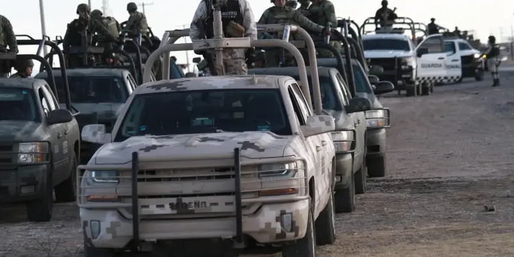 Ejército refuerza seguridad en Sinaloa con mil 800 elementos