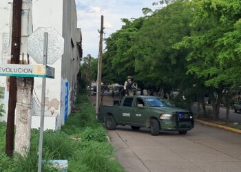 Encuentran a una persona asesinada y envuelta en plástico en la colonia Vicente Guerrero, Culiacán