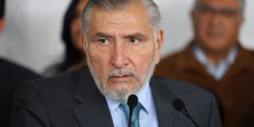 Adán Augusto reta: que me investiguen