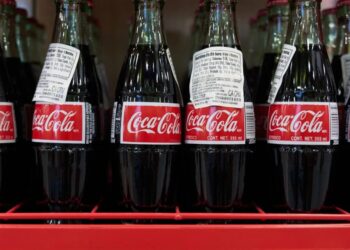 Trump promete devolver el azúcar a la Coca-Cola