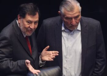 Noroña desmiente renuncia de Adán Augusto, rechaza comparaciones con García Luna y denuncia ‘golpeteo’ contra Morena