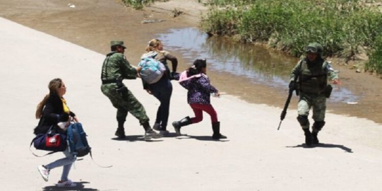 Alertan persecuciones de agentes migratorios encubiertos en frontera con México