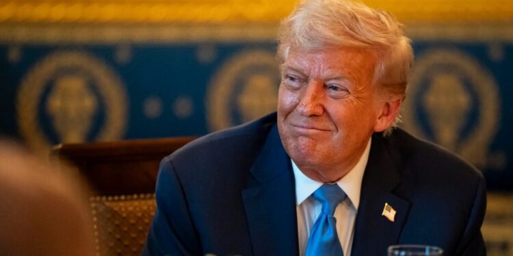 Trump anuncia aranceles a más países; estos son los afectados