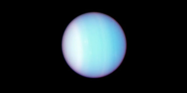 Descubren que el planeta Urano sí genera calor interno