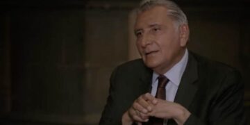 Adán Augusto se reúne con coordinadores en el Senado