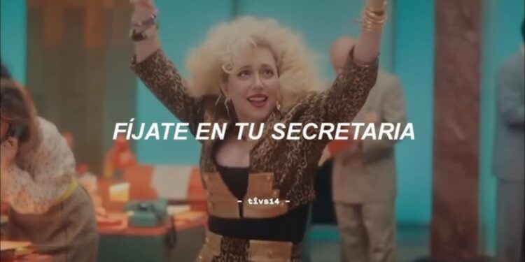 “Pobre Secretaria” de Mariana Treviño se posiciona dentro del Top 50 de Spotify México