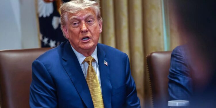 Trump anuncia aranceles del 50 % al cobre y contempla otro de 200 % a farmacéuticas