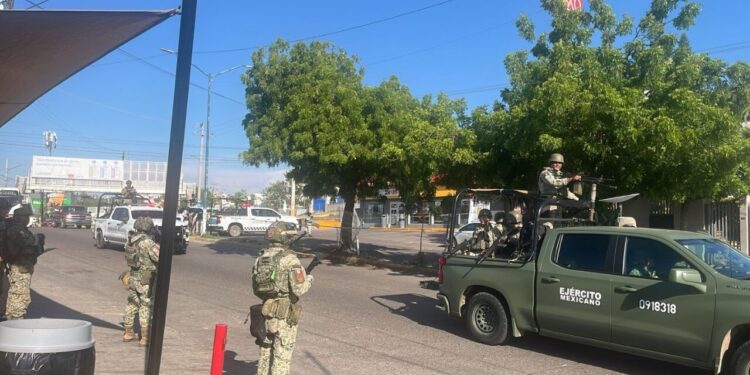 Balacera y persecución en Lomas de Guadalupe deja dos detenidos