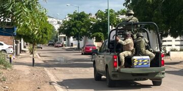 Investigan presunto “levantón” de tres personas en fraccionamiento Alturas del Sur en Culiacán