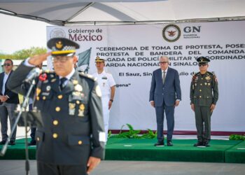 Rocha Moya asiste a toma de protesta del nuevo coordinador de la Guardia Nacional en Sinaloa