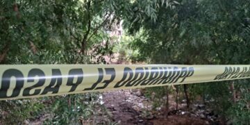 Arrojan cuerpo sin vida desde un puente en Culiacán; presentaba signos de violencia